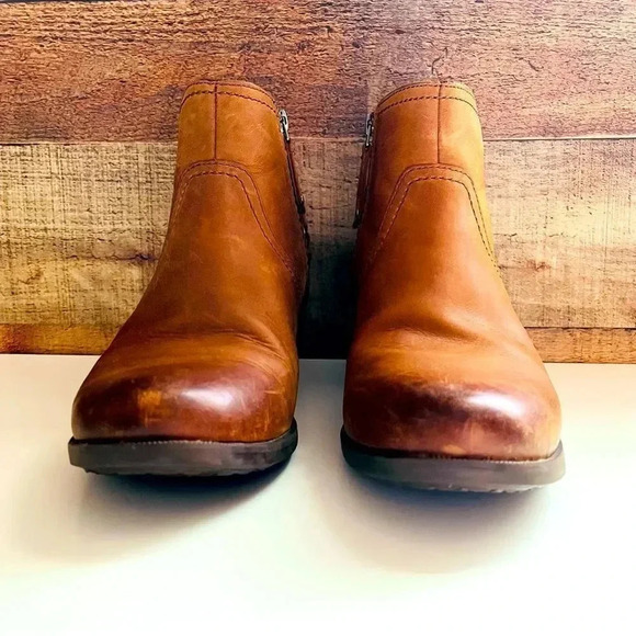 Teva Foxy Waterproof Leather Ankle Booties - Picture 4 of 7